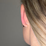 Detailansicht der Ashlyn Studs Ohrclips in Silber