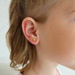 Detailansicht der Butterfly Kinder Ohrclips in Gold